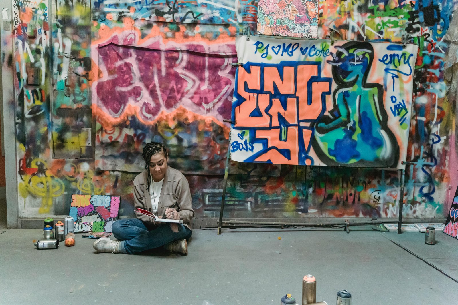 Vibrant street mural on a wall in downtown Atlanta, showcasing the city’s rich culture and creative expression through public art installations.